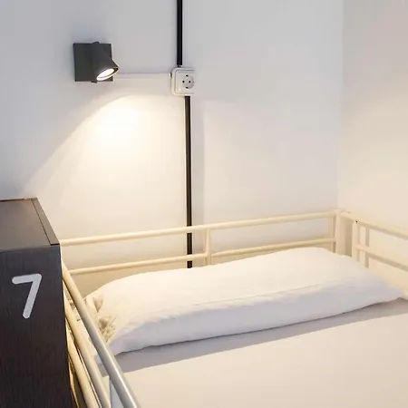 Casa Grande Surf Hostel *